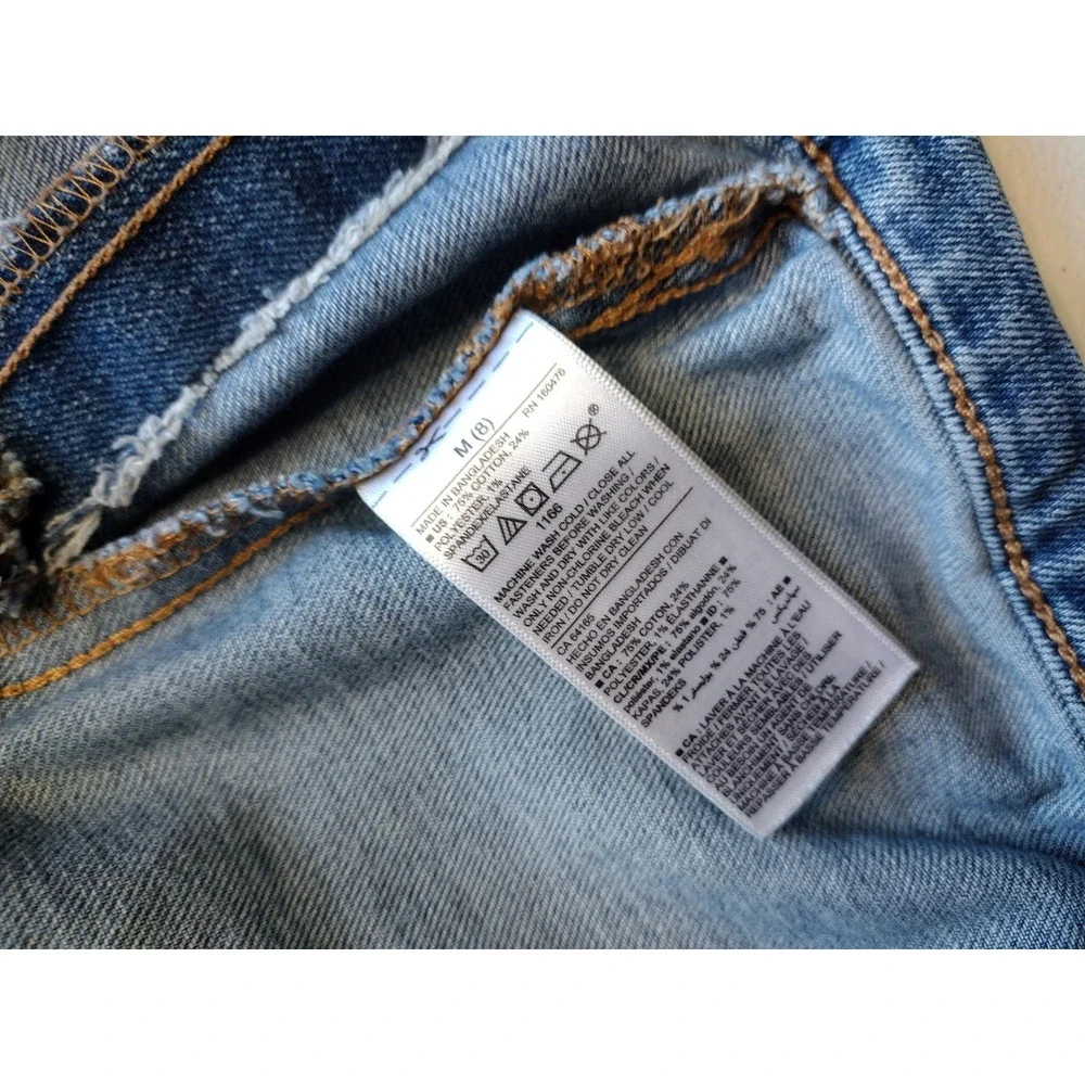 Old Navy Denim Jacket Size M (8) Classic Jean Jacket‎ Kid's Blue